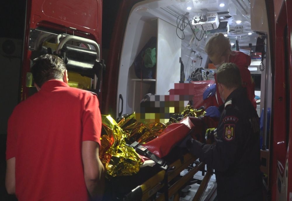 Incendiu la o casă din Blăgești! Proprietarul a suferit arsuri pe mâini și picioare