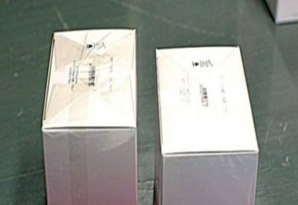 Un bărbat s-a ales cu dosar penal din cauză că vindea parfumuri contrafăcute