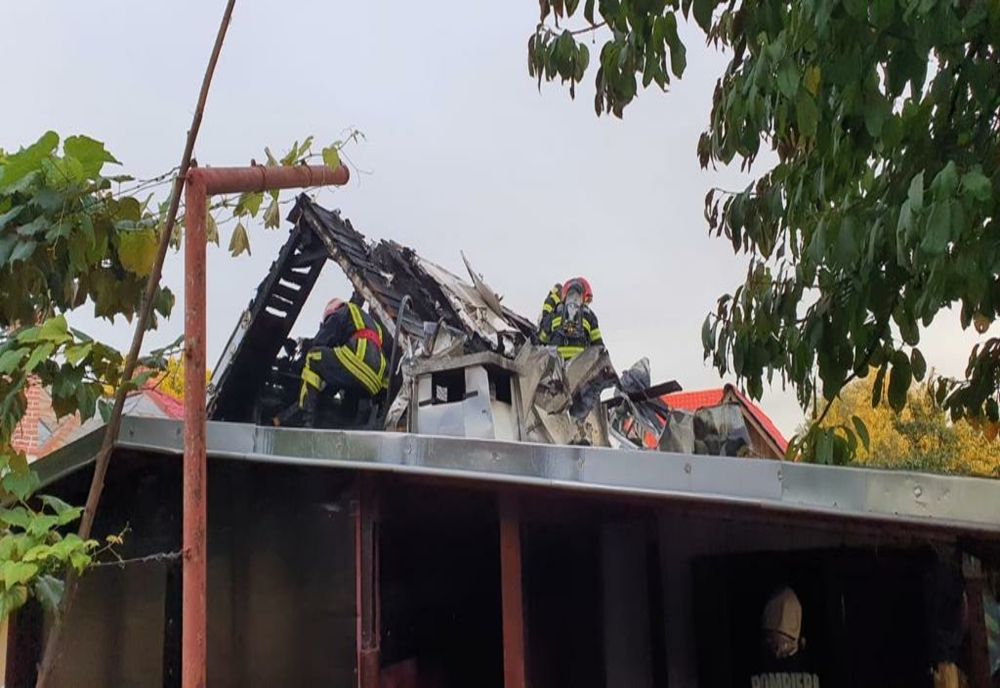 Incendiu la o gospodărie în Măgura