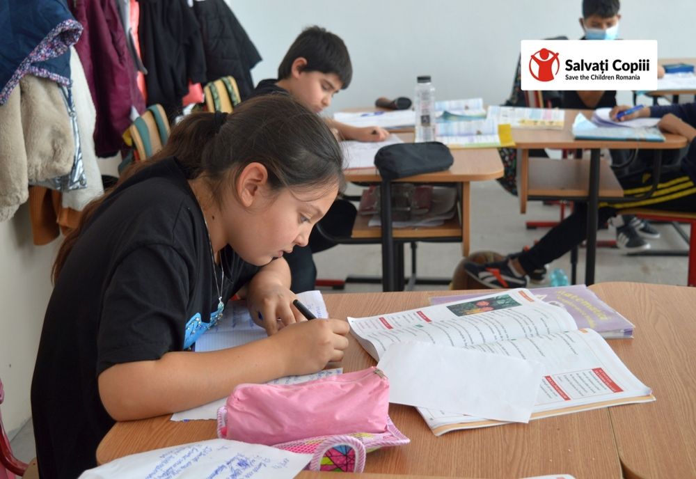 RAPORT EUROPEAN: Copiii români, cei mai expuși riscului de sărăcie sau excluziune socială din UE