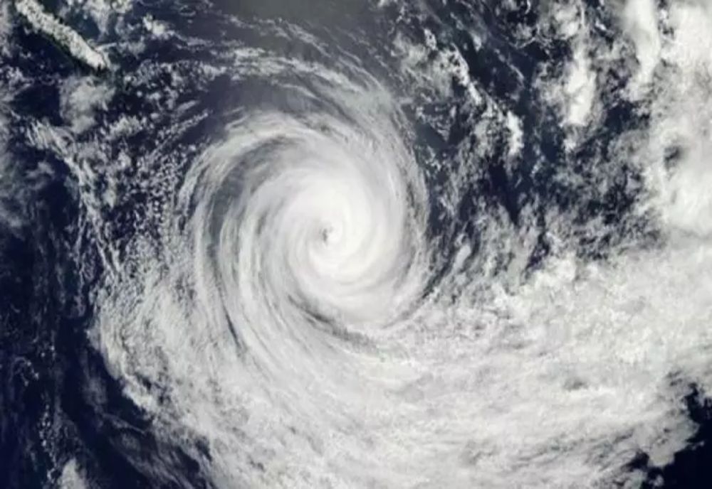România, lovită de un ciclon mediteranean. Cum ne afectează și când își va face simțită prezența