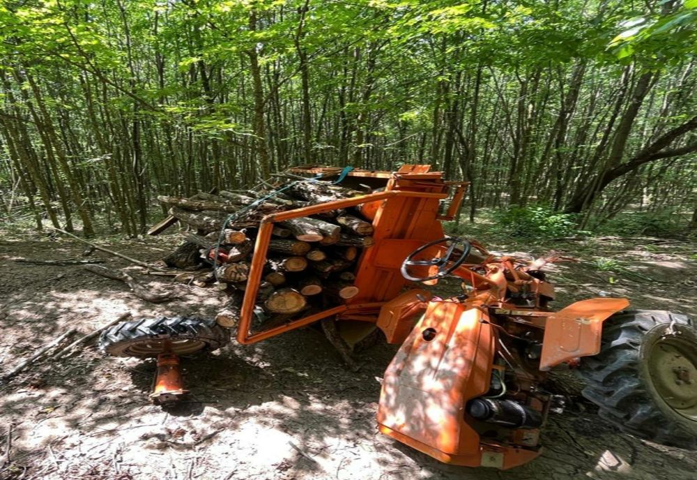 A murit strivit de un tractor