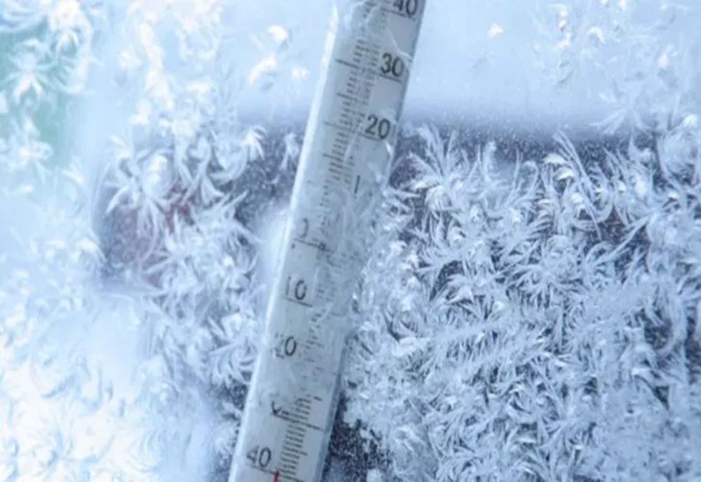 Frig și polei după ninsori: meteorologii anunță temperaturi de până la −7°C