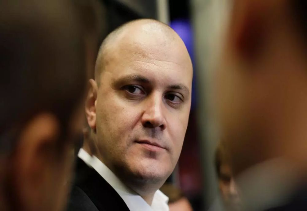 Parcările Capitalei, ultima mașinărie de făcut bani pentru Sebastian Ghiță