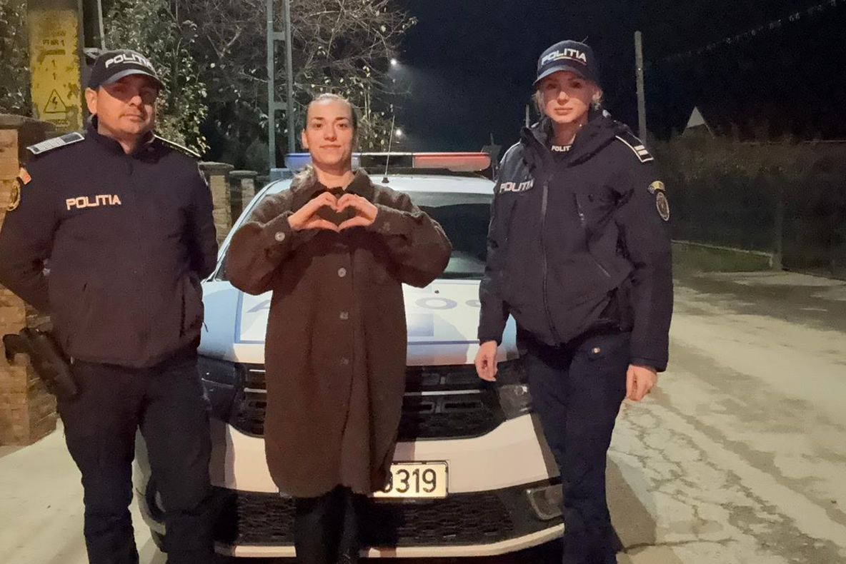 Rătăcită în pădure - tânără de 25 de ani salvată în ultima clipă de polițiștii din Hemeiuș