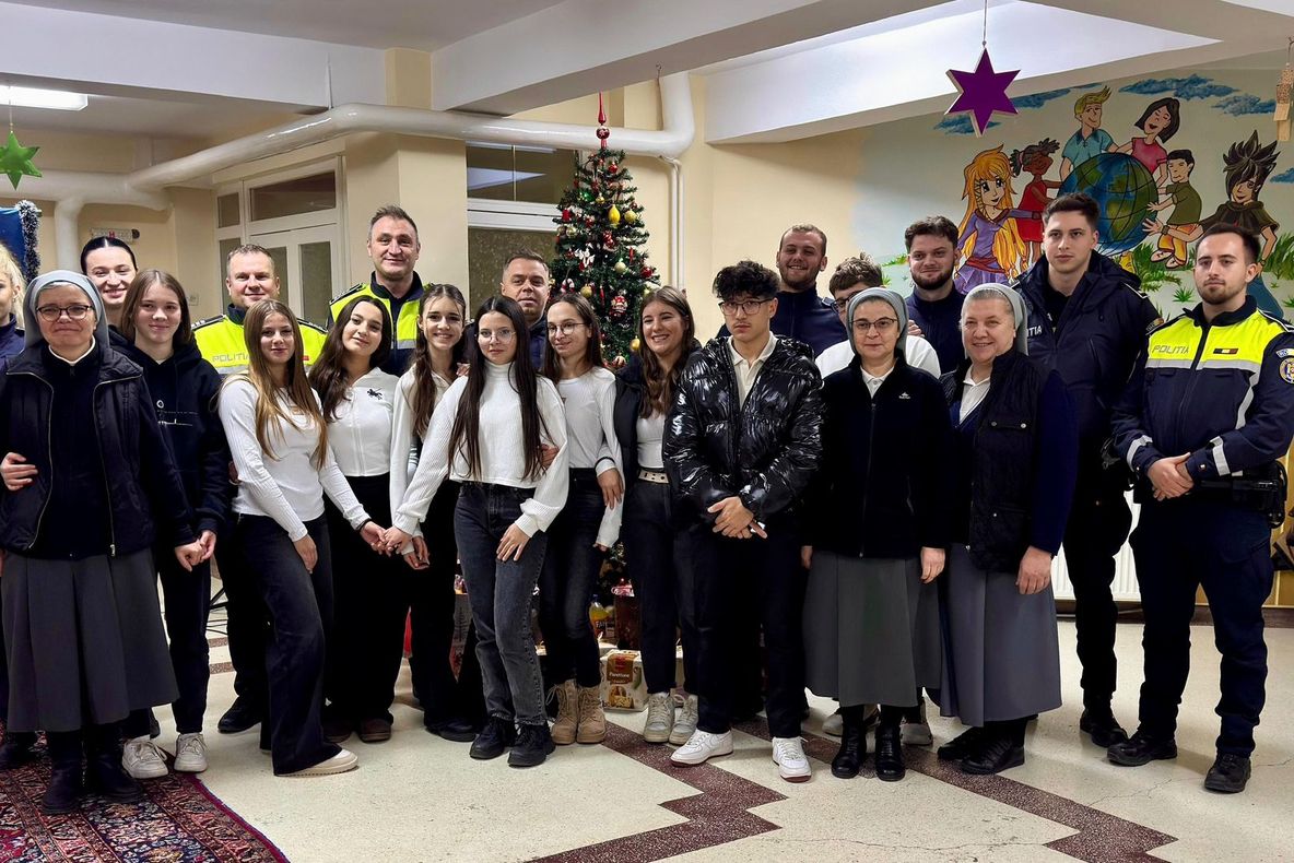 DARURI PENTRU COPII DE LA POLIȚIȘTI, ÎN PRAG DE SĂRBĂTORI