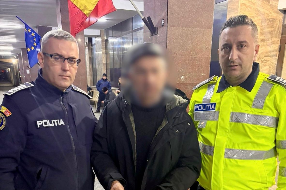 Intervenție salvatoare pe DN2-E85: polițiștii au ajutat un bărbat dezorientat să revină în siguranță acasă