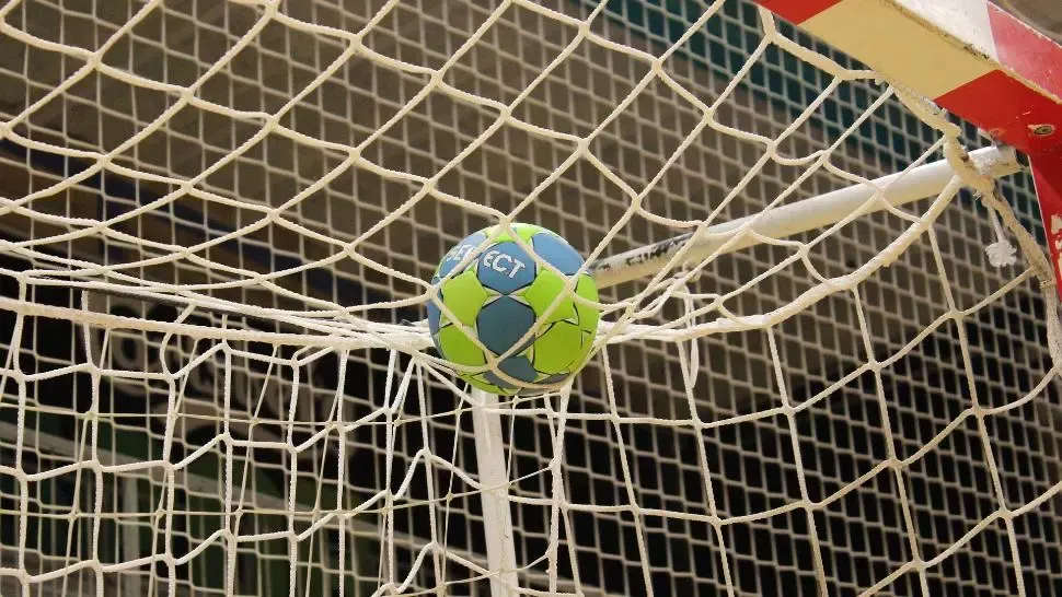 Astăzi debutează Campionatul Mondial de handbal feminin Under 18 în România