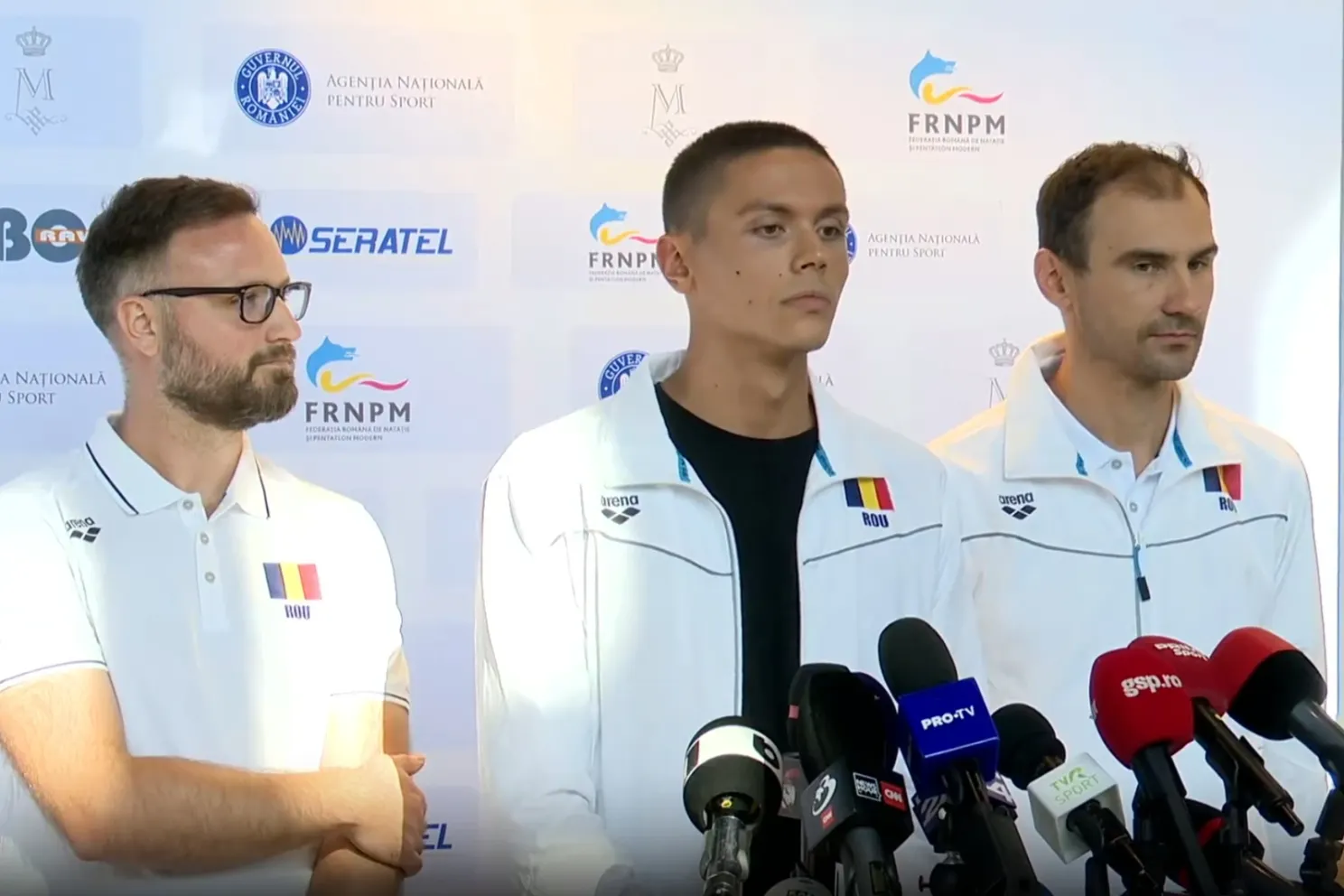 David Popovici, mesaj pentru autorități după revenirea la București: „Unii sportivi au nevoie urgent de asta”