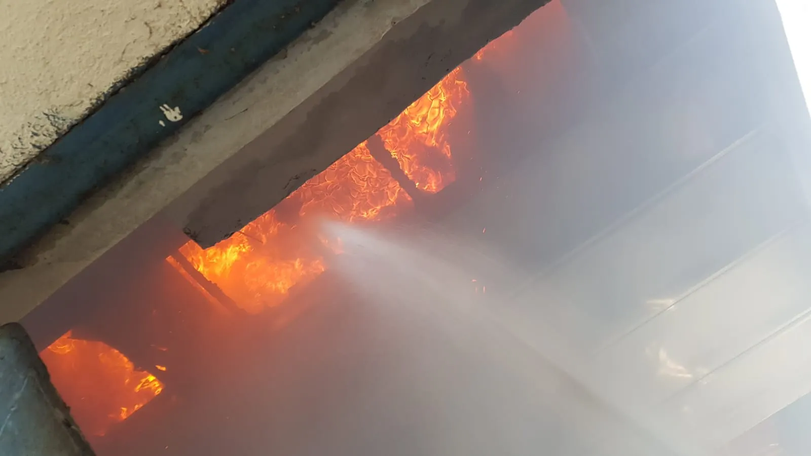 incendiu buhusi (2)