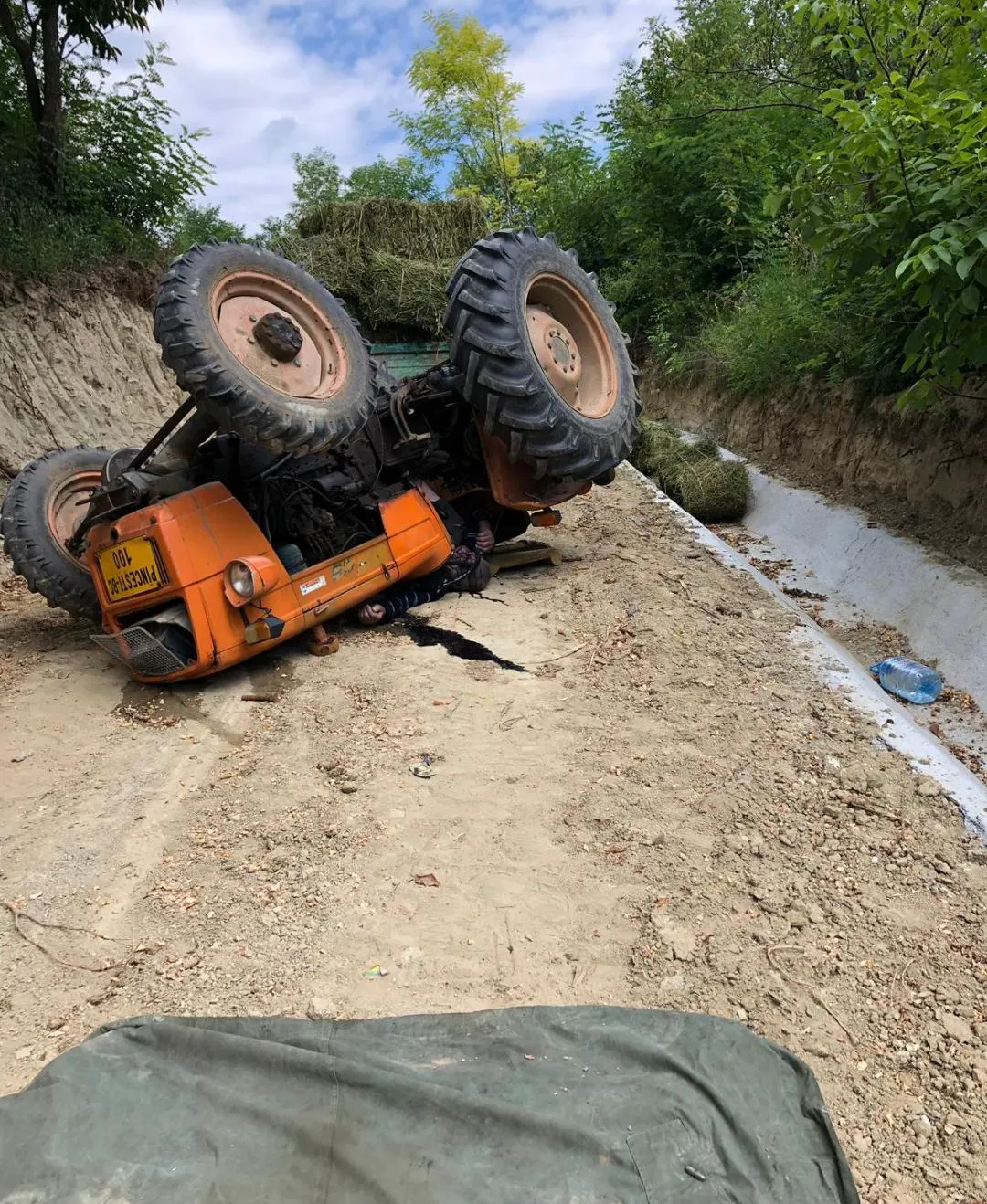 acci tractor
