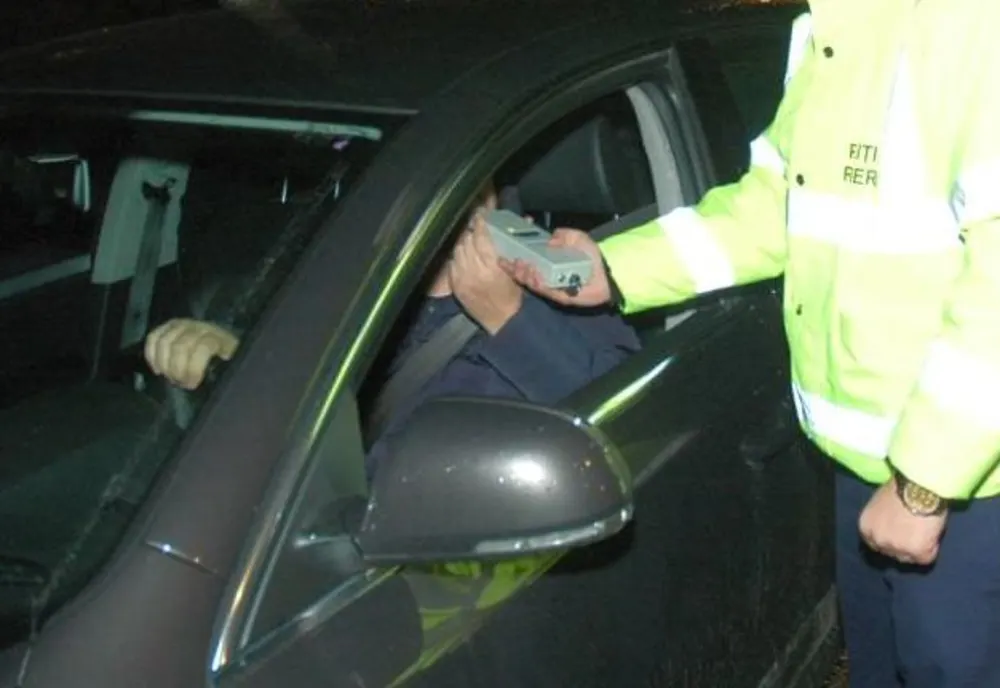 Depistați în trafic cu alcoolemii record