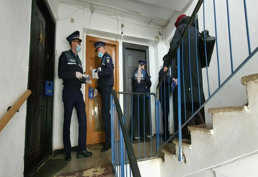 Campanie de informare a băcăuanilor pentru a preveni furturile din locuinţe