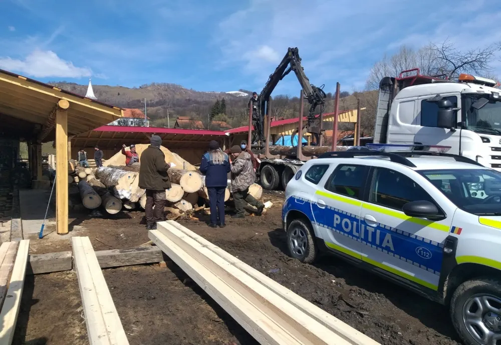 Controale ale polițiștilor pe linie de silvicultură