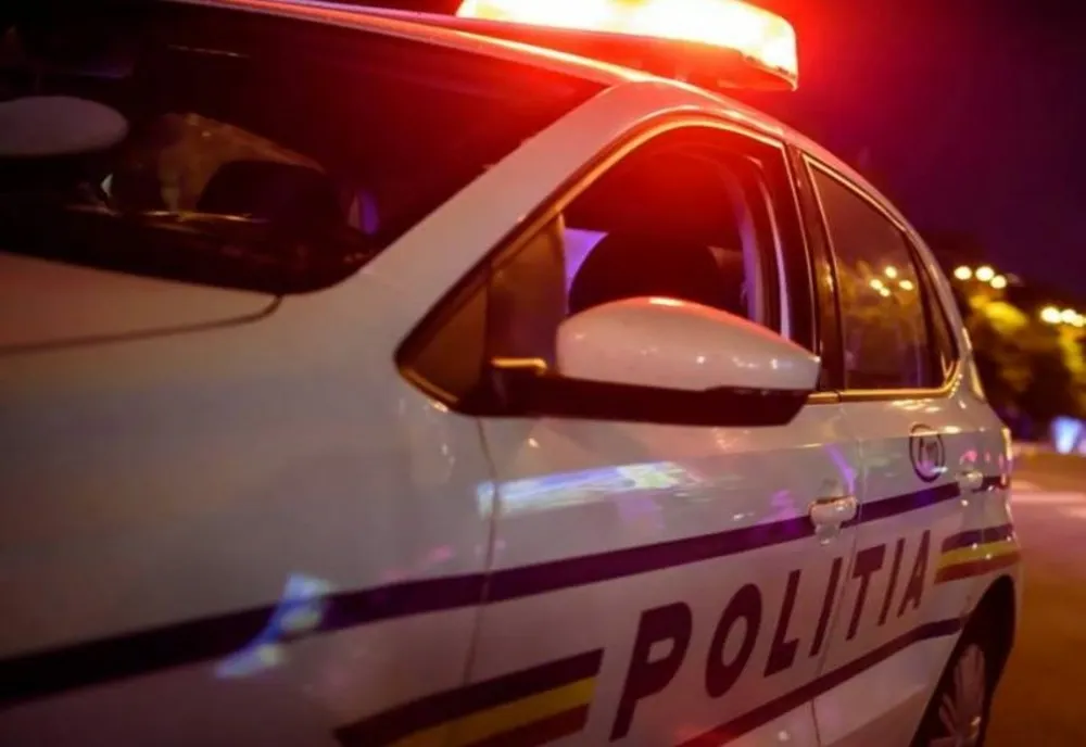 Mamă cu şase copii, plecată de acasă, găsită şi ajutată de oamenii legii