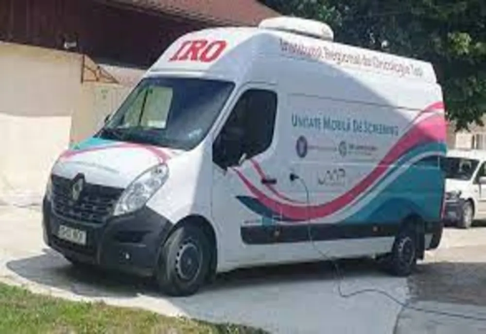 Caravana Oncoprev este și astăzi, 4 octombrie 2021, în Bacău