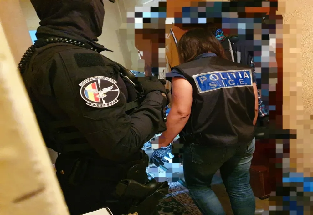 Percheziții în Bacău și Moinești la persoane bănuite de delapidare
