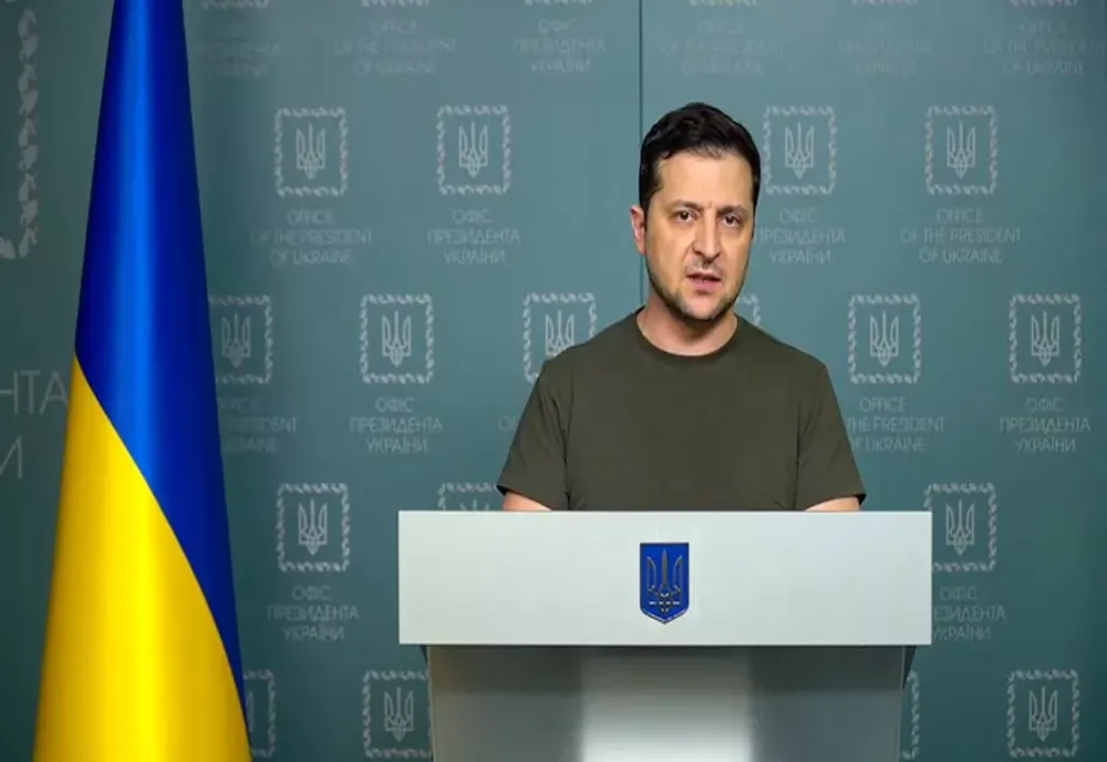 Președintele Zelenski le cere ucrainenilor să nu slăbească vigilența, după anunțul rușilor privind reducerea ofensivei din nord
