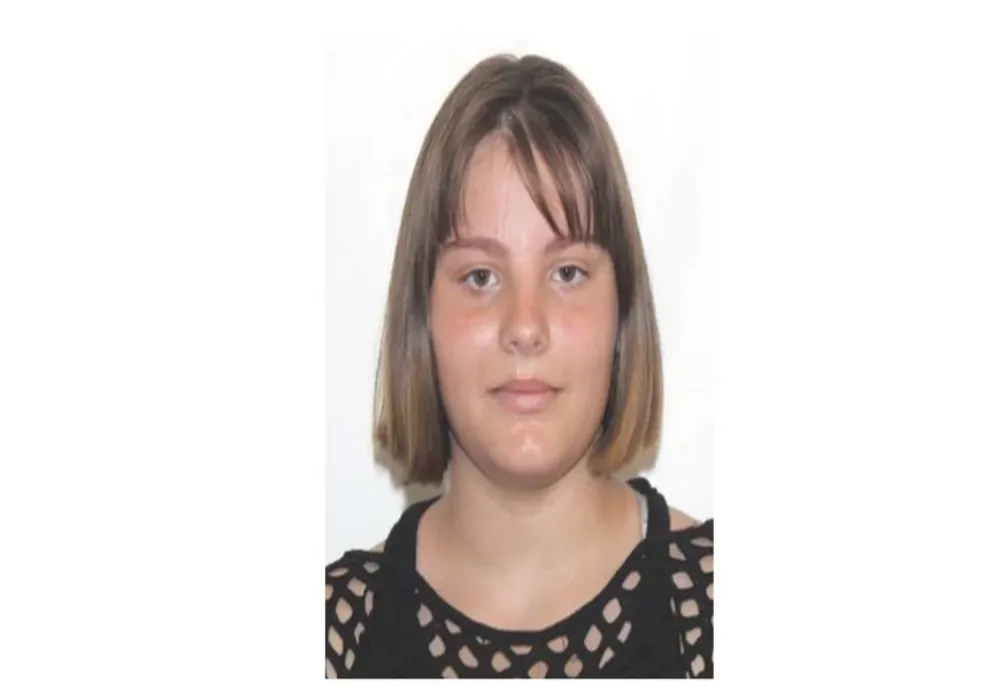 Sunați IMEDIAT la 112 dacă aveți informații despre această tânără!