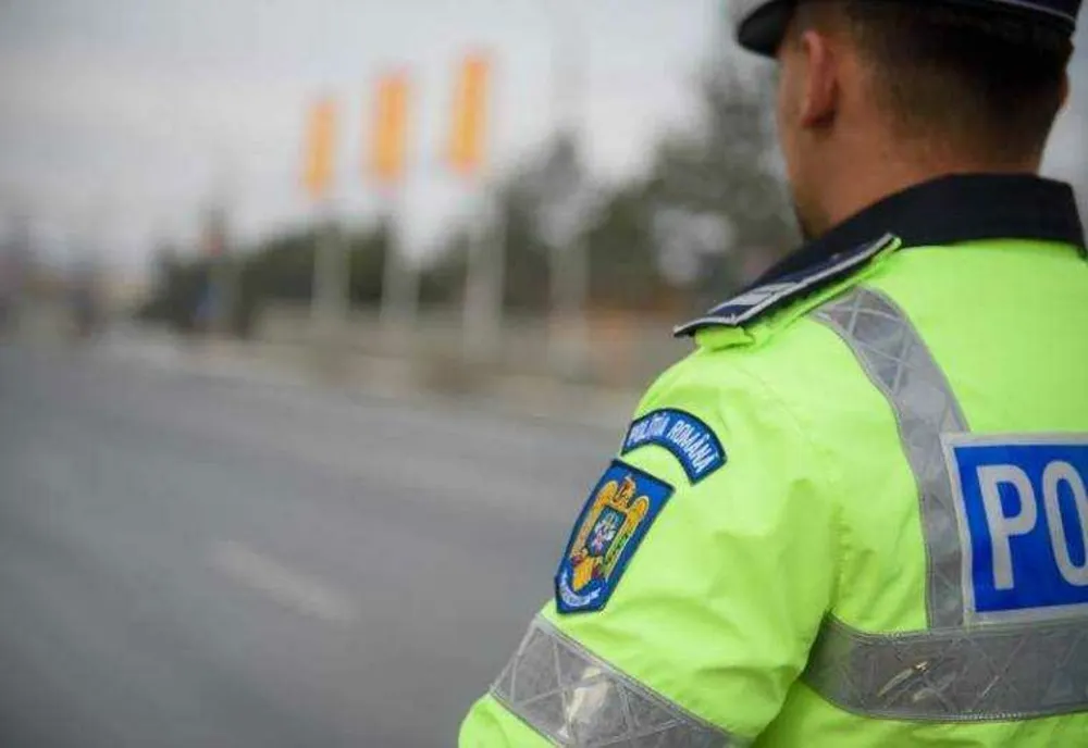 POLIŢIŞTII RUTIERI RECOMANDĂ ATENŢIE SPORITĂ LA VOLAN ÎN ACEASTĂ PERIOADĂ