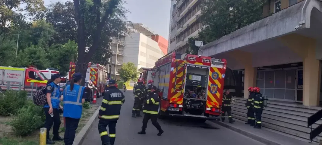 Incendiu spital Bacău/ Sursa foto: Bacau.net.