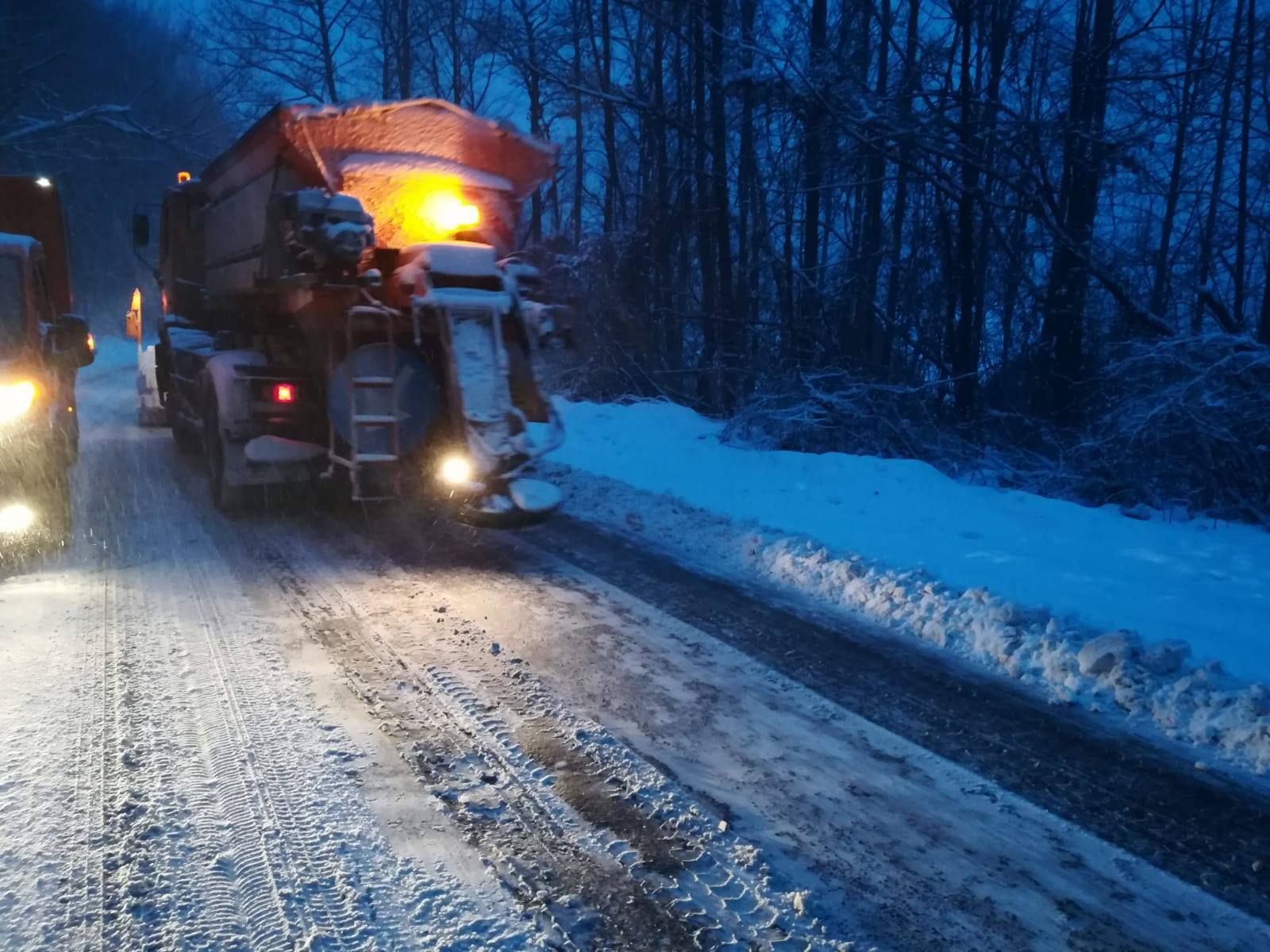 49770218_751327548582470_4419179090230116352_o