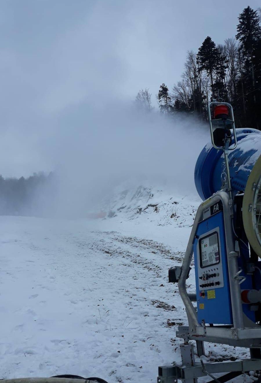 49801126_2284142741619191_6380385784649744384_o