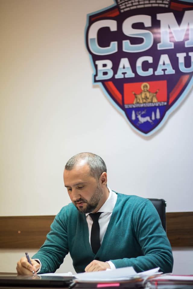 51129846_1088747457961582_5285330589170270208_n