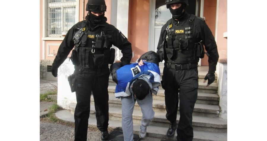 infractor si mascati