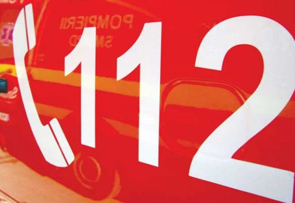 Doi tineri au fost găsiți morți într-o mașină, în comuna Secuieni, din județul Bacău