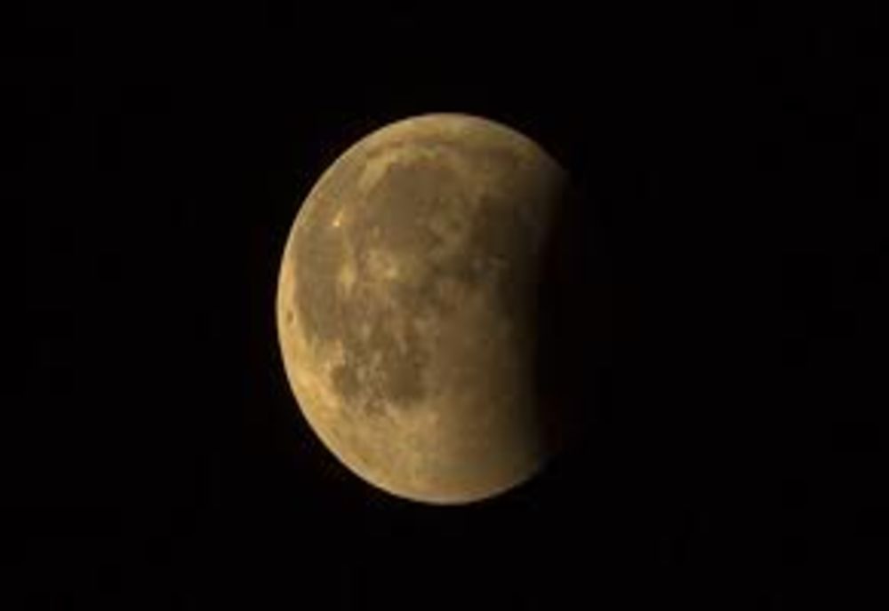 Prima eclipsă de Lună din 2020 are loc astăzi