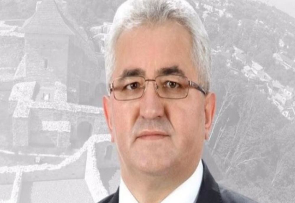 100% TU DECIZI! Ion Lungu, de 16 ani Vodă în cetatea Sucevei. O familie conectată la banul public