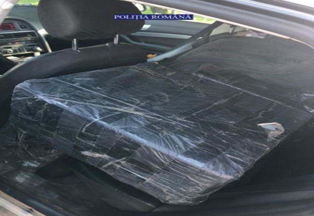 149.000 de ţigări de contrabandă, confiscate de poliţiştii băcăuani