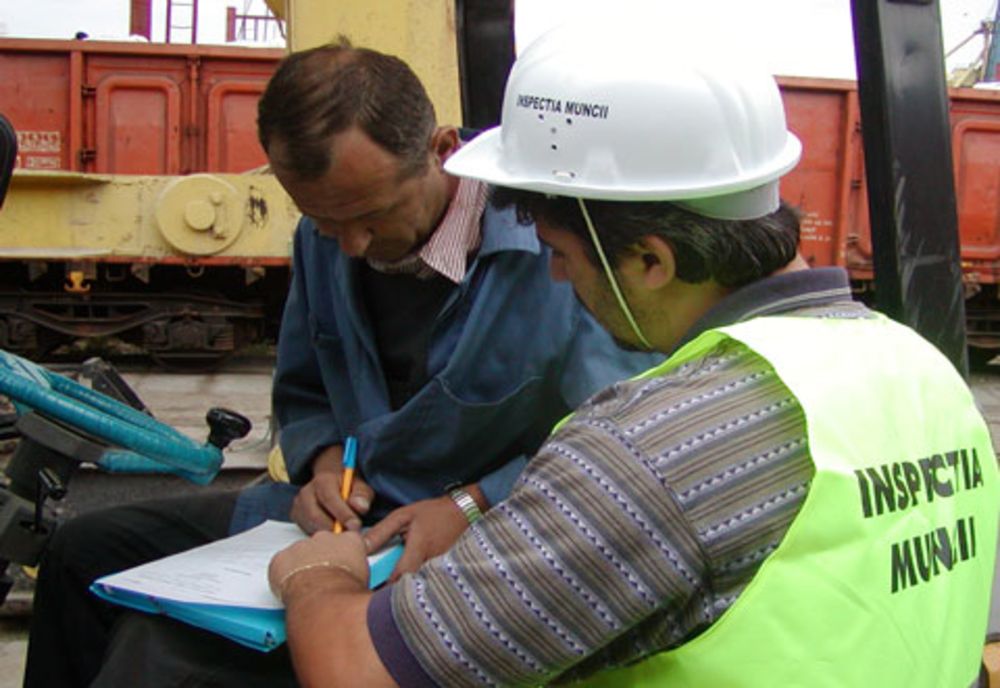 65 de societăți comerciale din Bacău controlate de inspectorii ITM