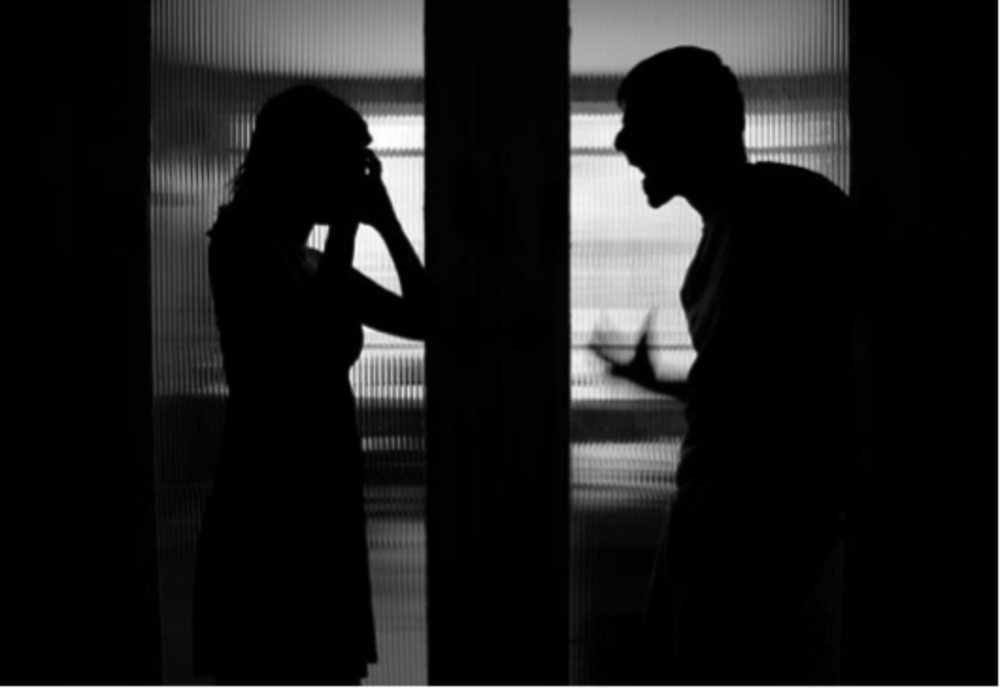 Ordin de protecție provizoriu pentru un iubit violent