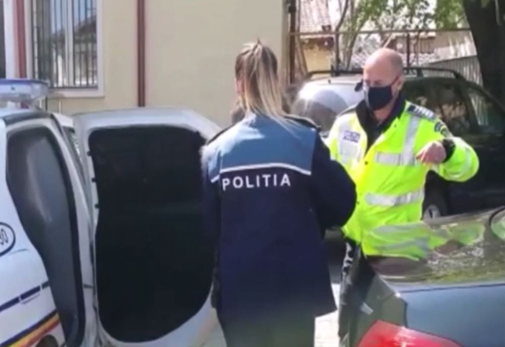 Craiovean reţinut după ce a forţat trei tinere din Dolj, Bacău şi Arad să se prostitueze