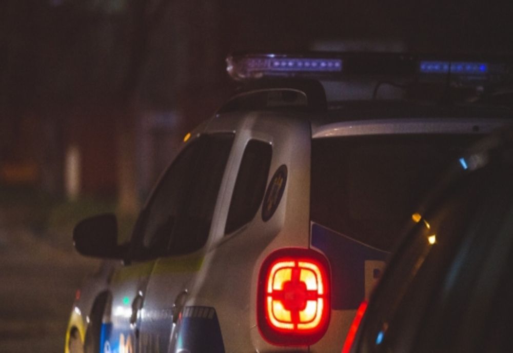 O femeie din Bacău riscă să ajungă la închisoare. De ce nu a oprit la semnalele polițiștilor