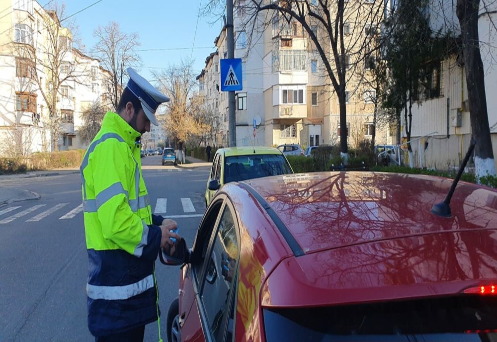 Amenzi usturătoare și șoferi lăsați pietoni