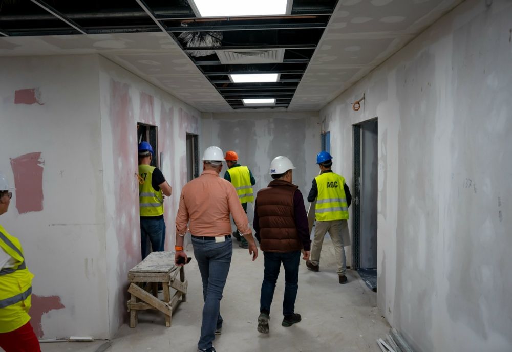 Lucrările la parterul și subsolul clădirii fostului Spital Municipal se apropie de finalizare