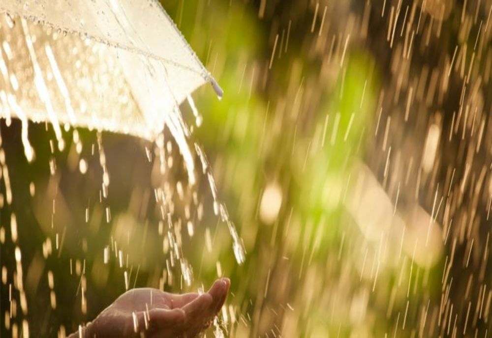 Prognoza meteo 6 iulie. Cod galben de caniculă, dar și vijelii și căderi de grindină