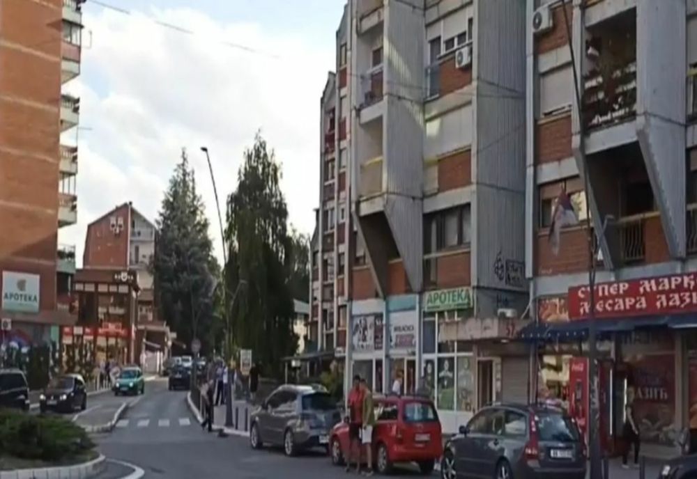 TENSIUNI la granița Serbia-Kosovo: Sirene și ÎMPUȘCĂTURI de mitralieră, auzite în centrele orașelor