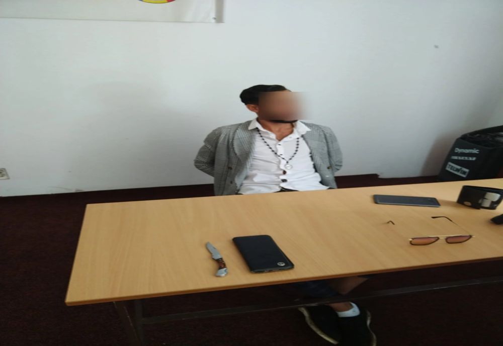 Cuțitar beat prins în apropierea unui loc de joacă