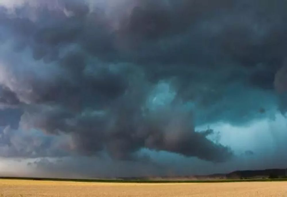 Vremea 2 octombrie - Temperaturile se schimbă radical - Cod galben de furtuni în mai multe regiuni din țară