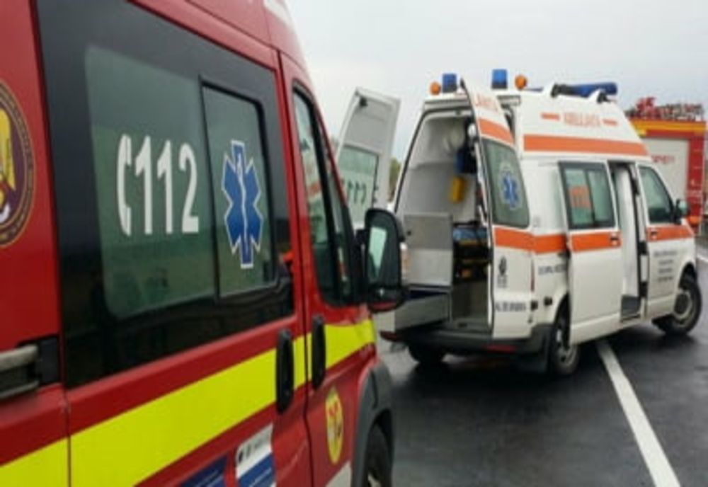 TREI copii, răniți într-un accident rutier