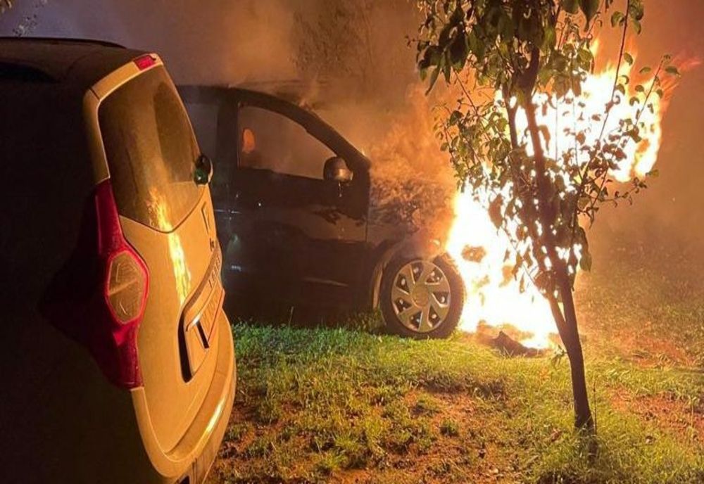 Percheziții în dosarul DGASPC, după ce mai multe mașini au fost incendiate