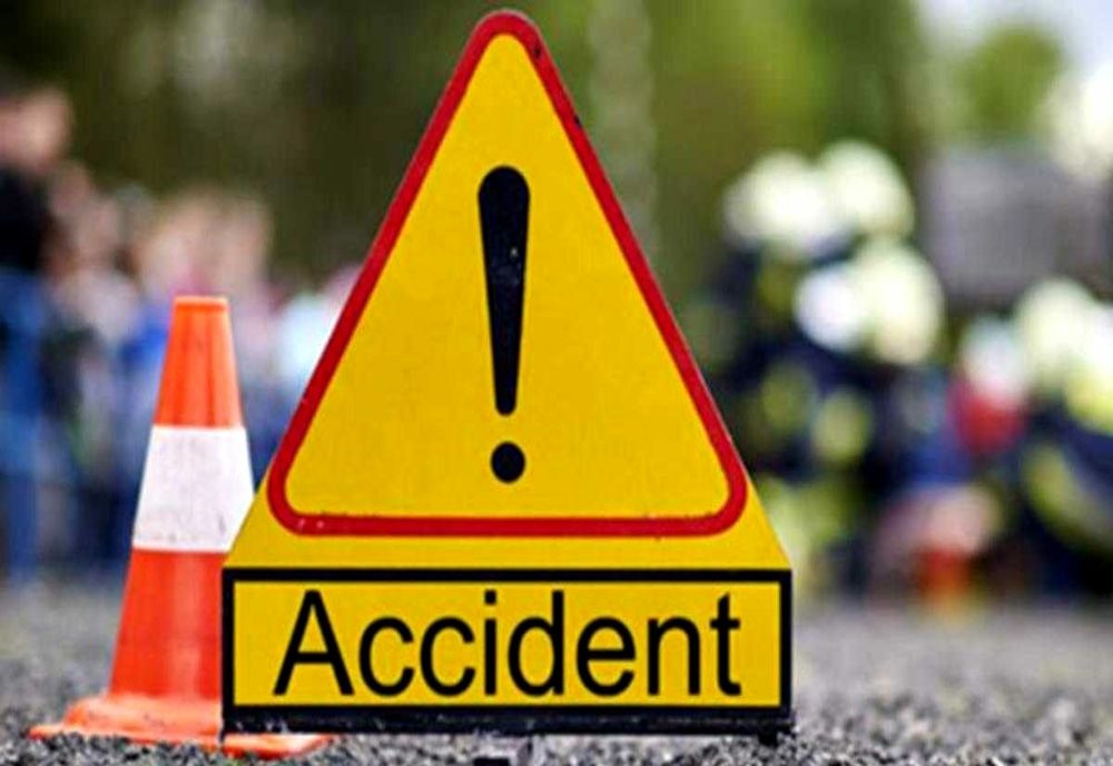 Doi pietoni loviți pe o trecere în comuna Clejna