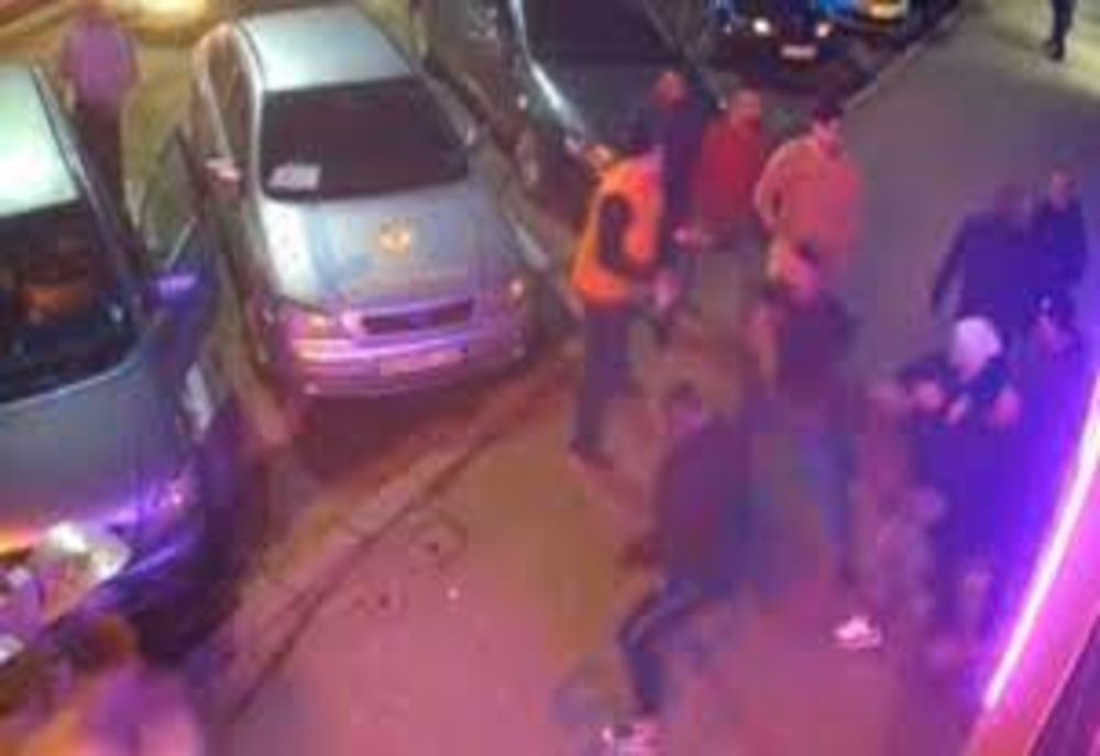 Doi infractori violenți, arestați! Sunt acuzați de constituire a unui grup infracţional organizat și tentativă la omor