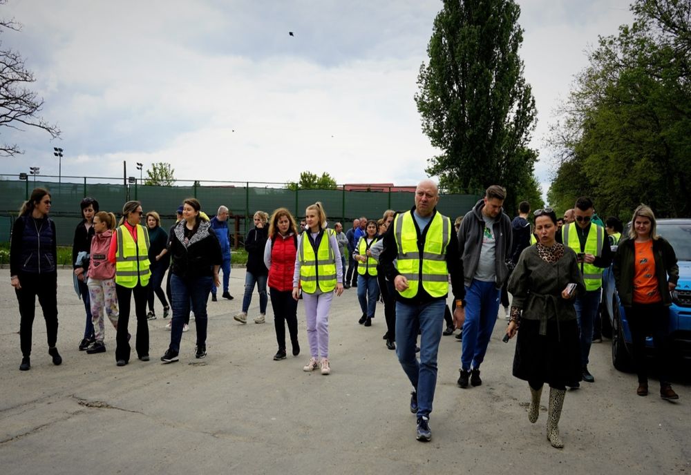 Consiliul Județean Bacău a desfășurat o acțiune de ecologizare, în două zone de agrement extrem de importante pentru municipiul Bacău