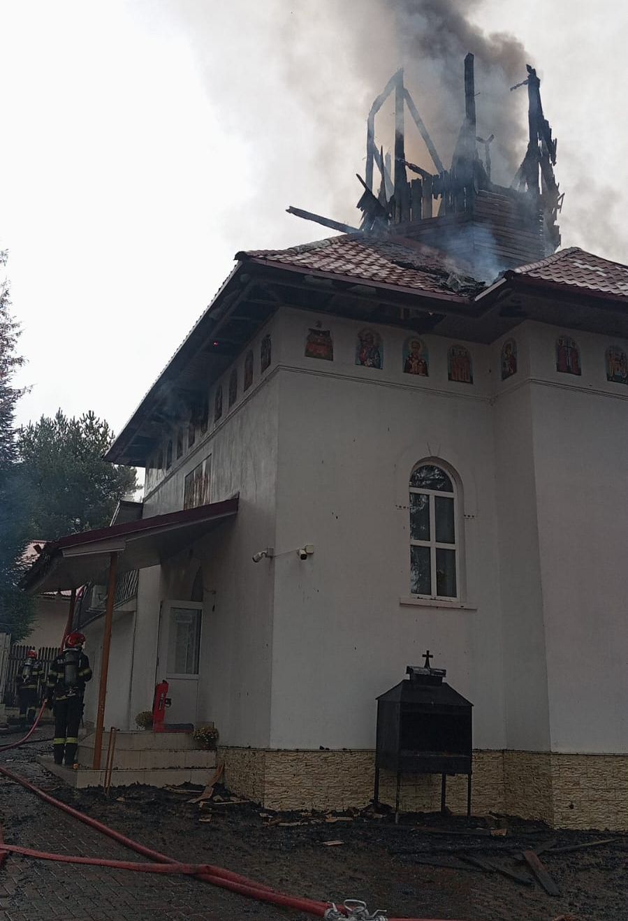 WhatsApp Image 2025-11-30 at 15.09.28