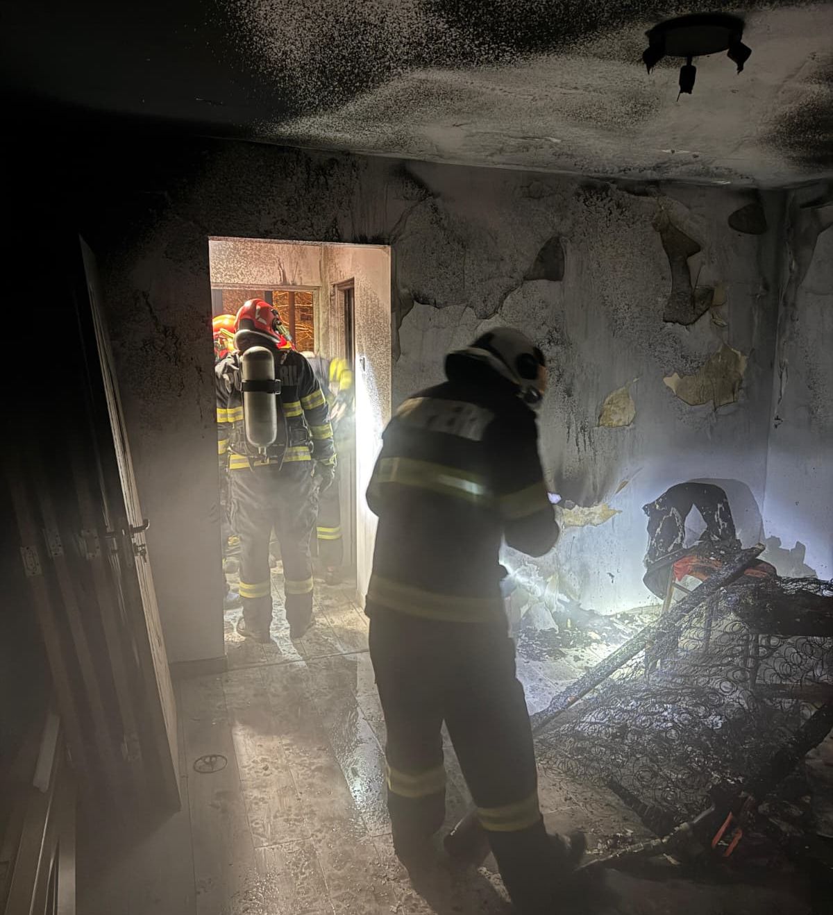 WhatsApp Image 2025-12-26 at 00.54.44